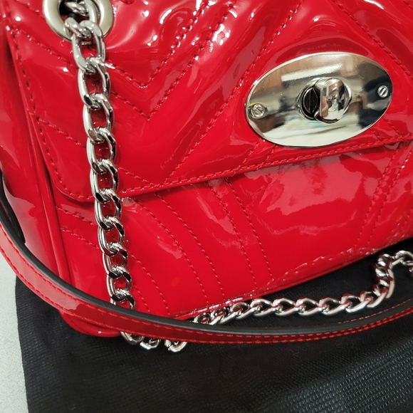 NEW L'Intervalle Shiny Red Convertible Purse  (AF2) - Picture 2 of 3